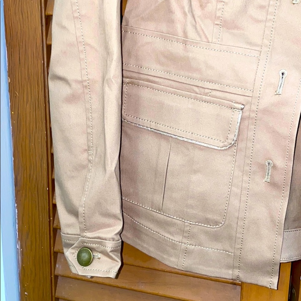 Jacket - Picture 4 of 4